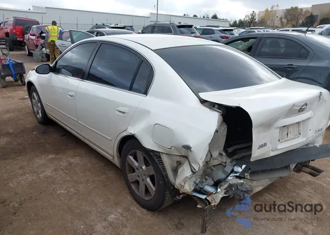 2003 Nissan Altima 2.5 S z USA, uszkodzony, nr VIN 1N4AL11D33C238629